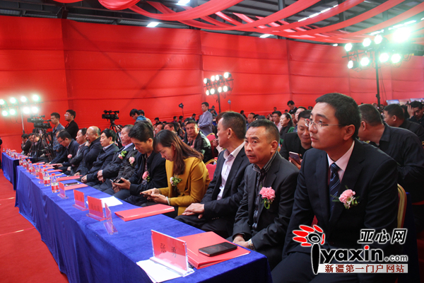 新疆金石國際石材城開業(yè)儀式現場
